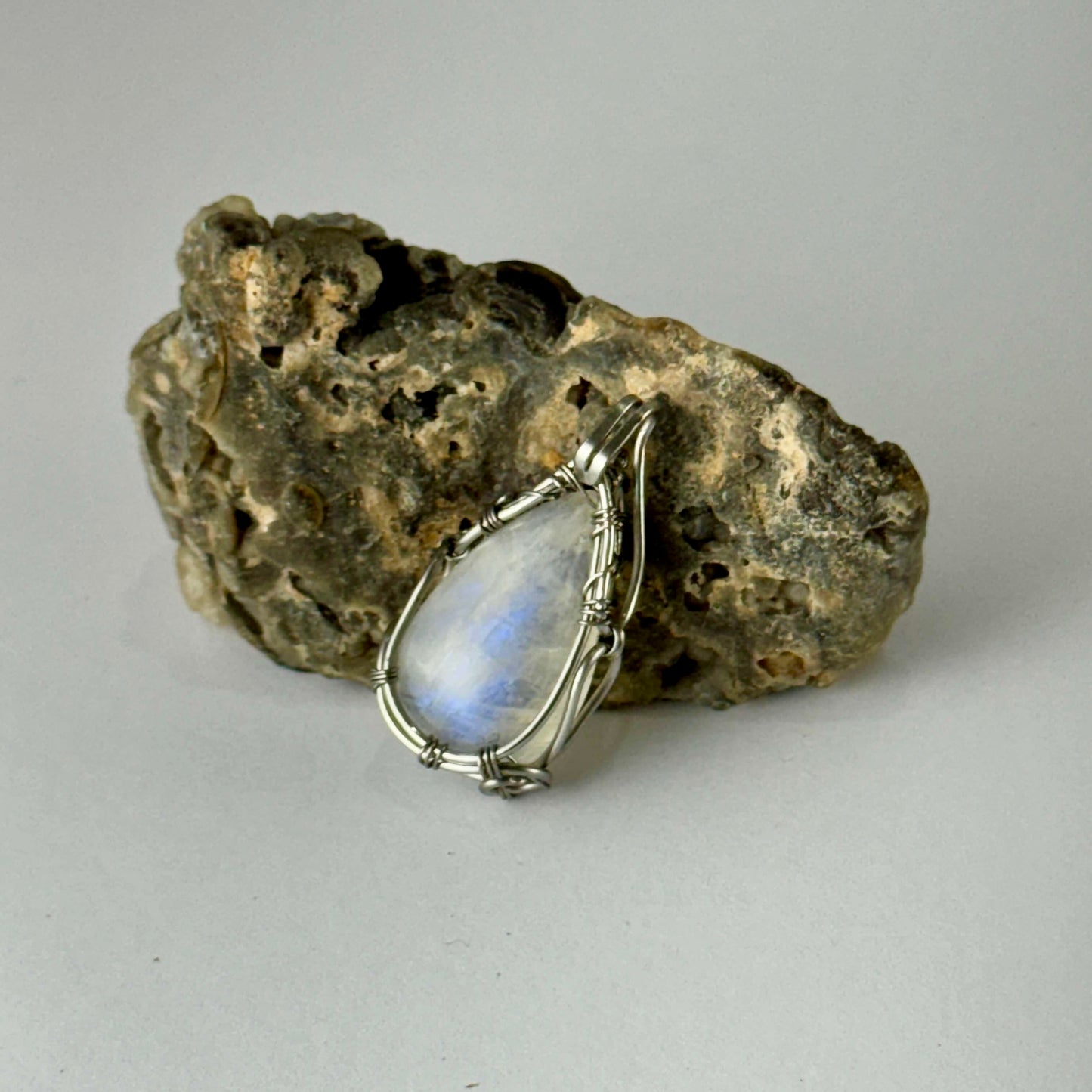 Dije de piedra luna acero inoxidable