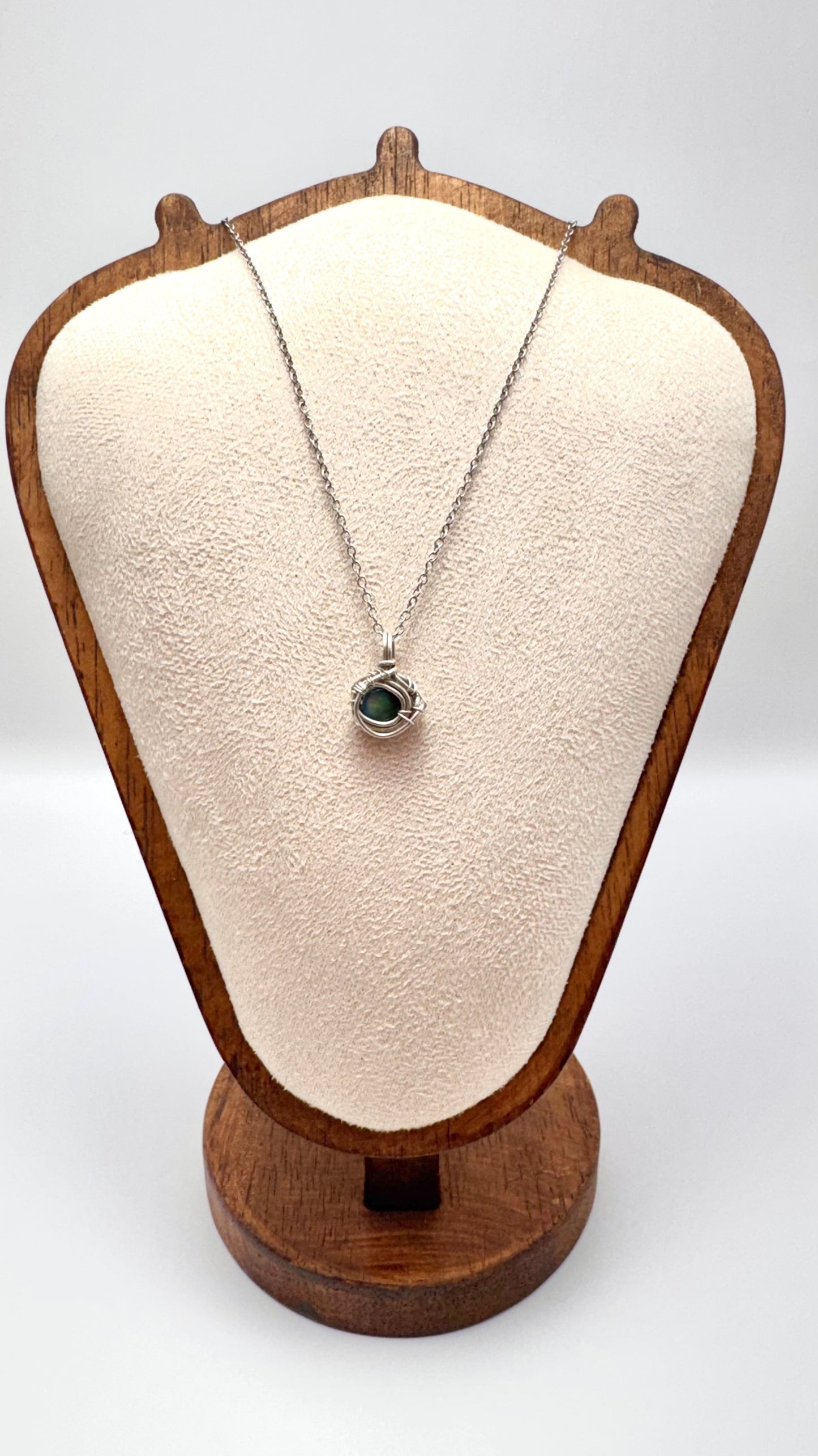 Ópalo negro Etíope Wire Wrap