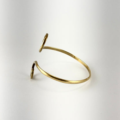 Pulseras de latón ajustables