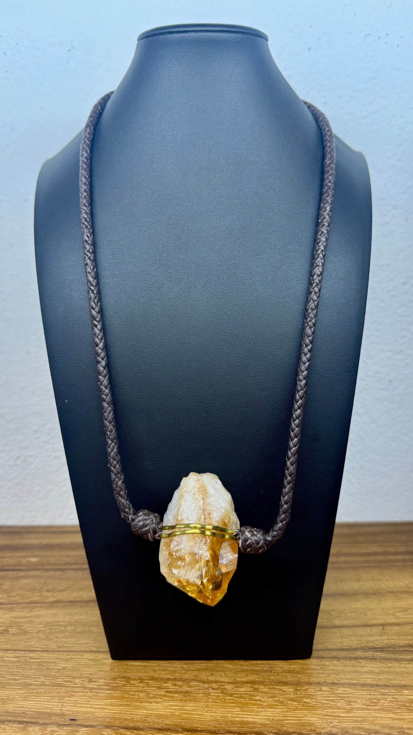 Collar de cuarzo citrino en bruto