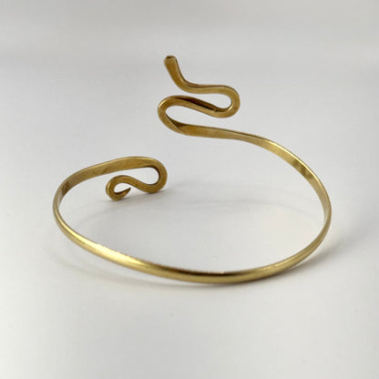 Pulseiras ajustáveis de latão