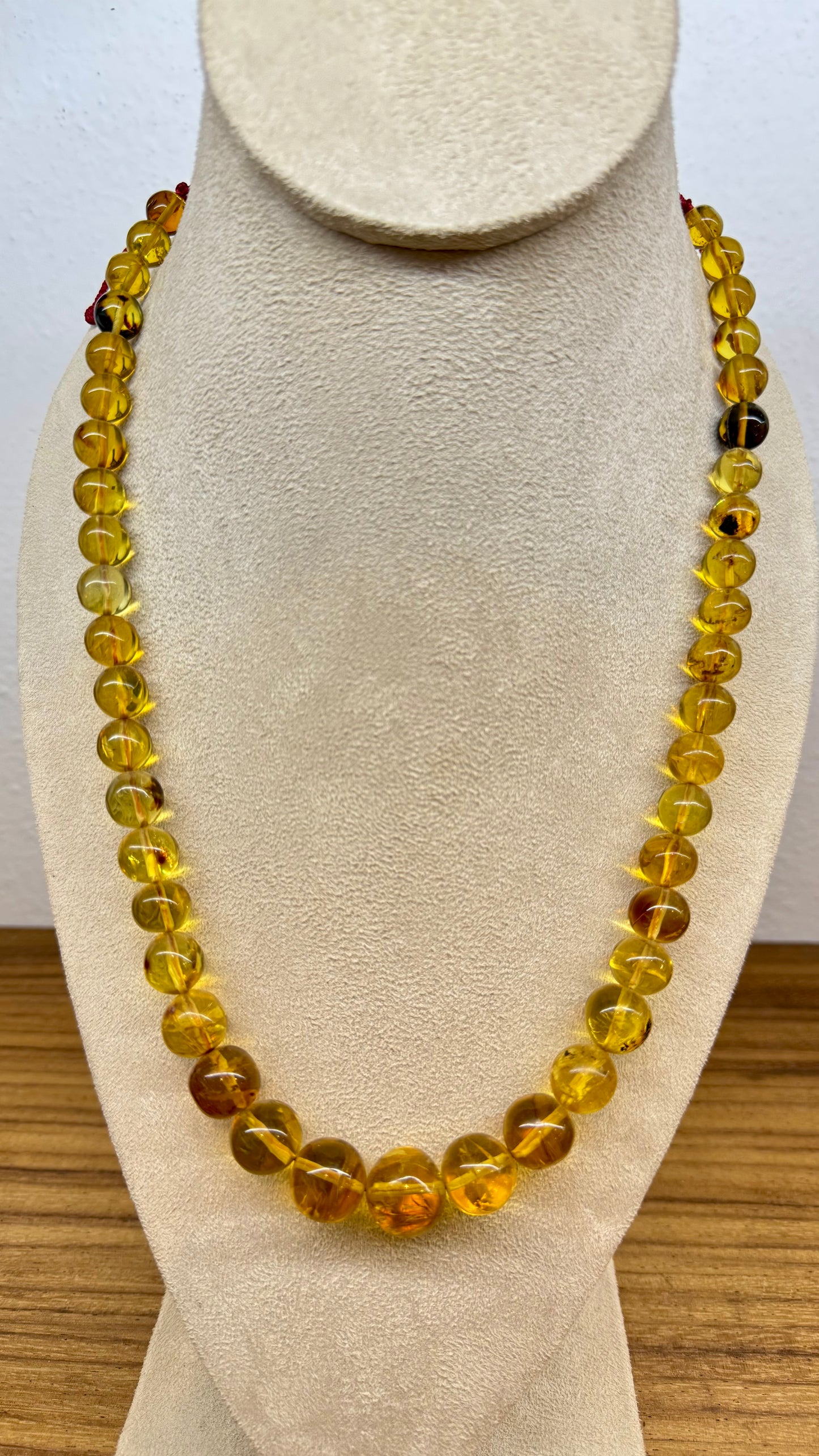 Collar de esferas de Ámbar