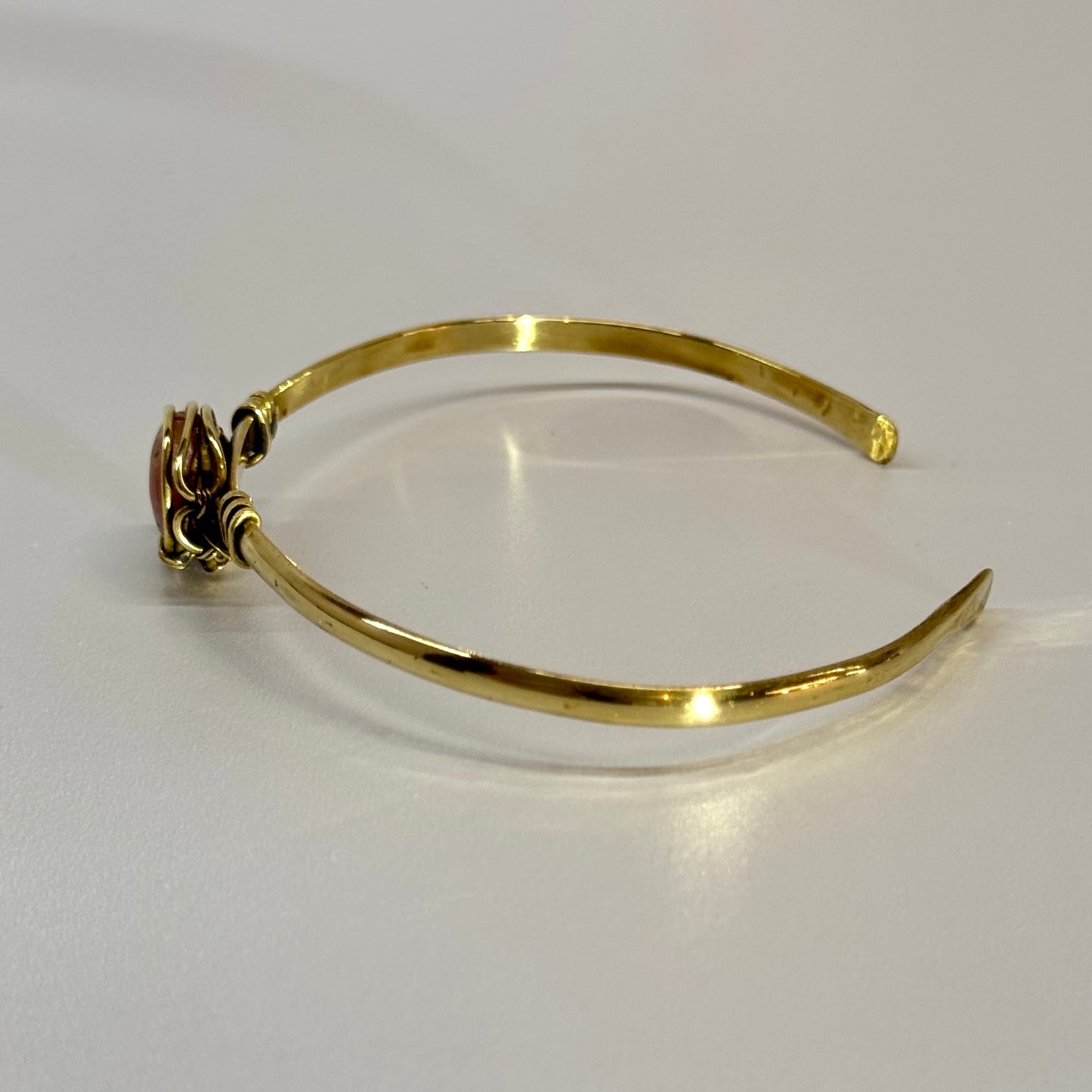 Bracelet en laiton en rhodochrosite