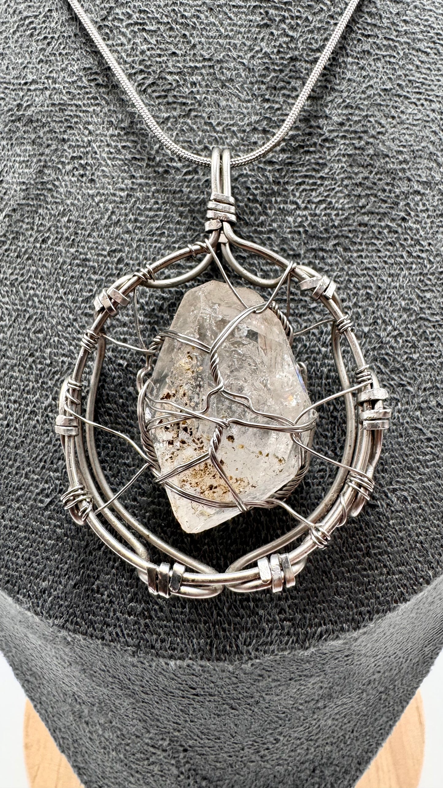 Colgante de Cuarzo Diamante Herkimer en acero inoxidable