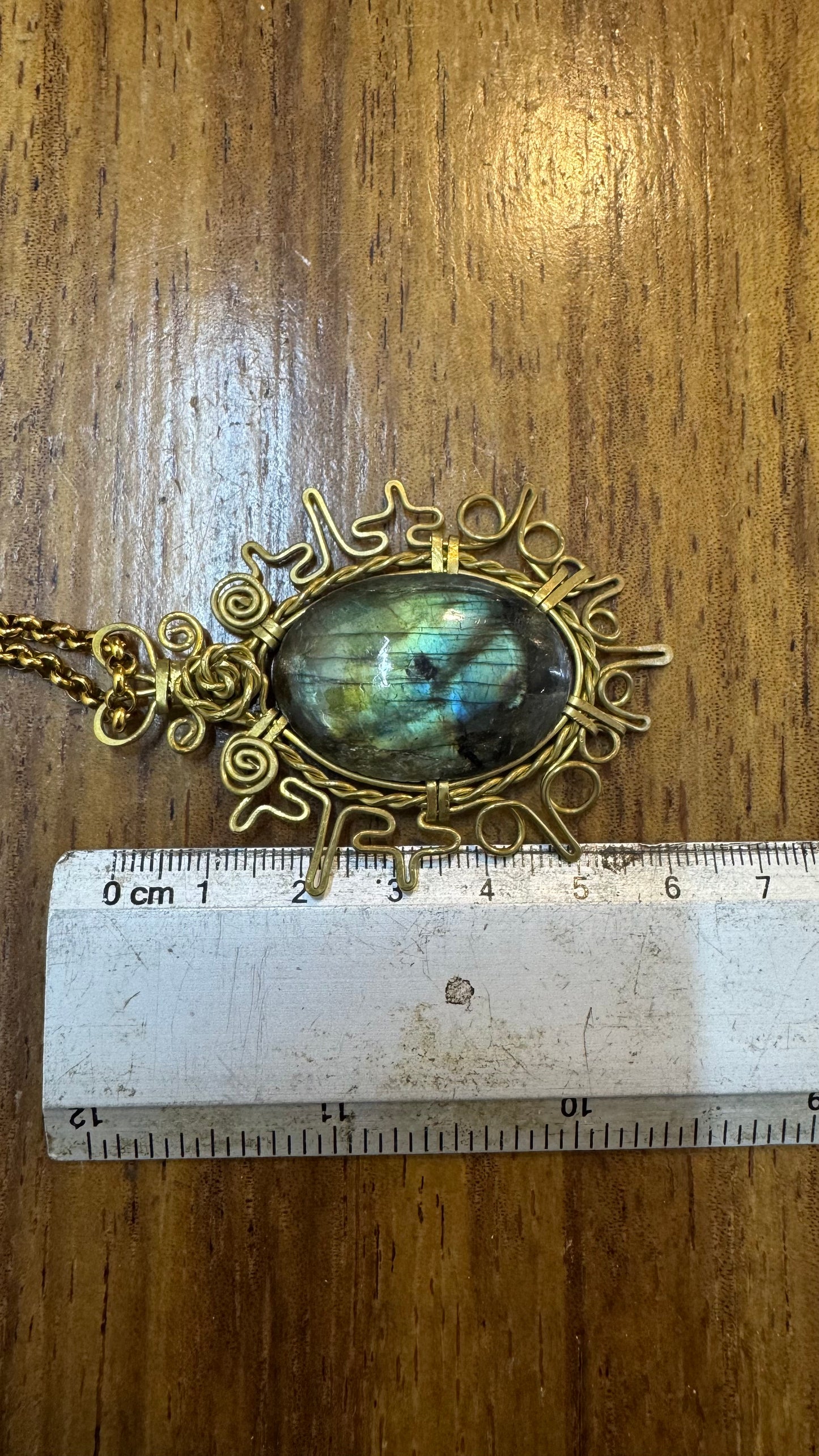 Colgante de Labradorita azul-verde