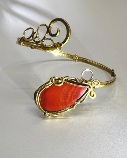 Bracelete de braço de jaspe vermelho