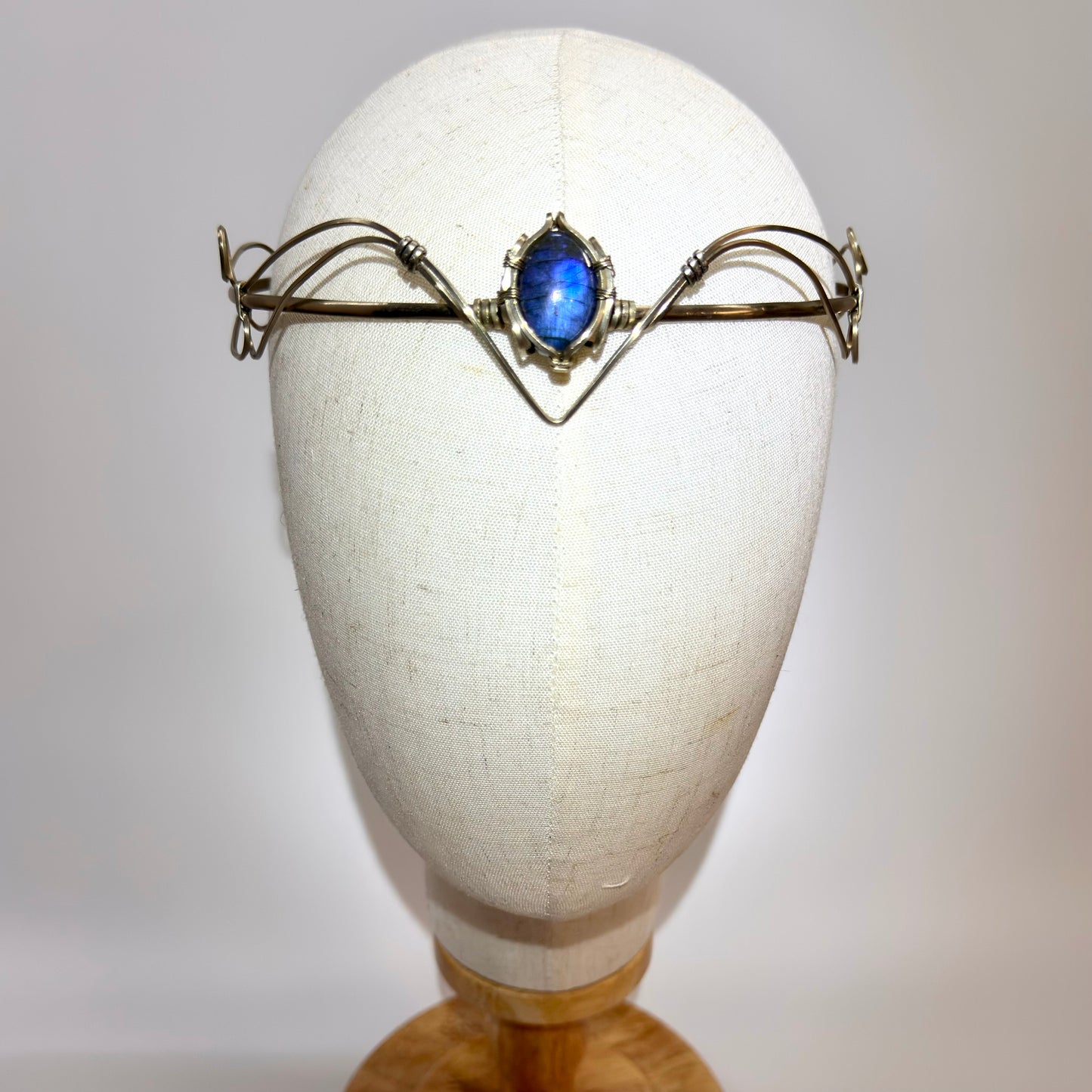 Diadème en Labradorite Bleue en Alpaga