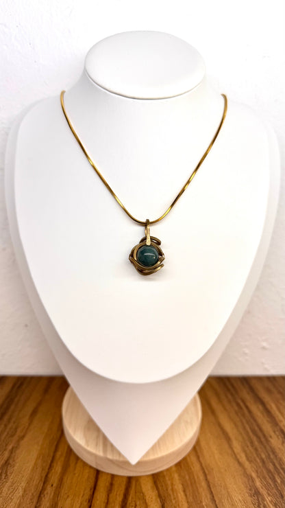 Pingente de esfera de jade azul