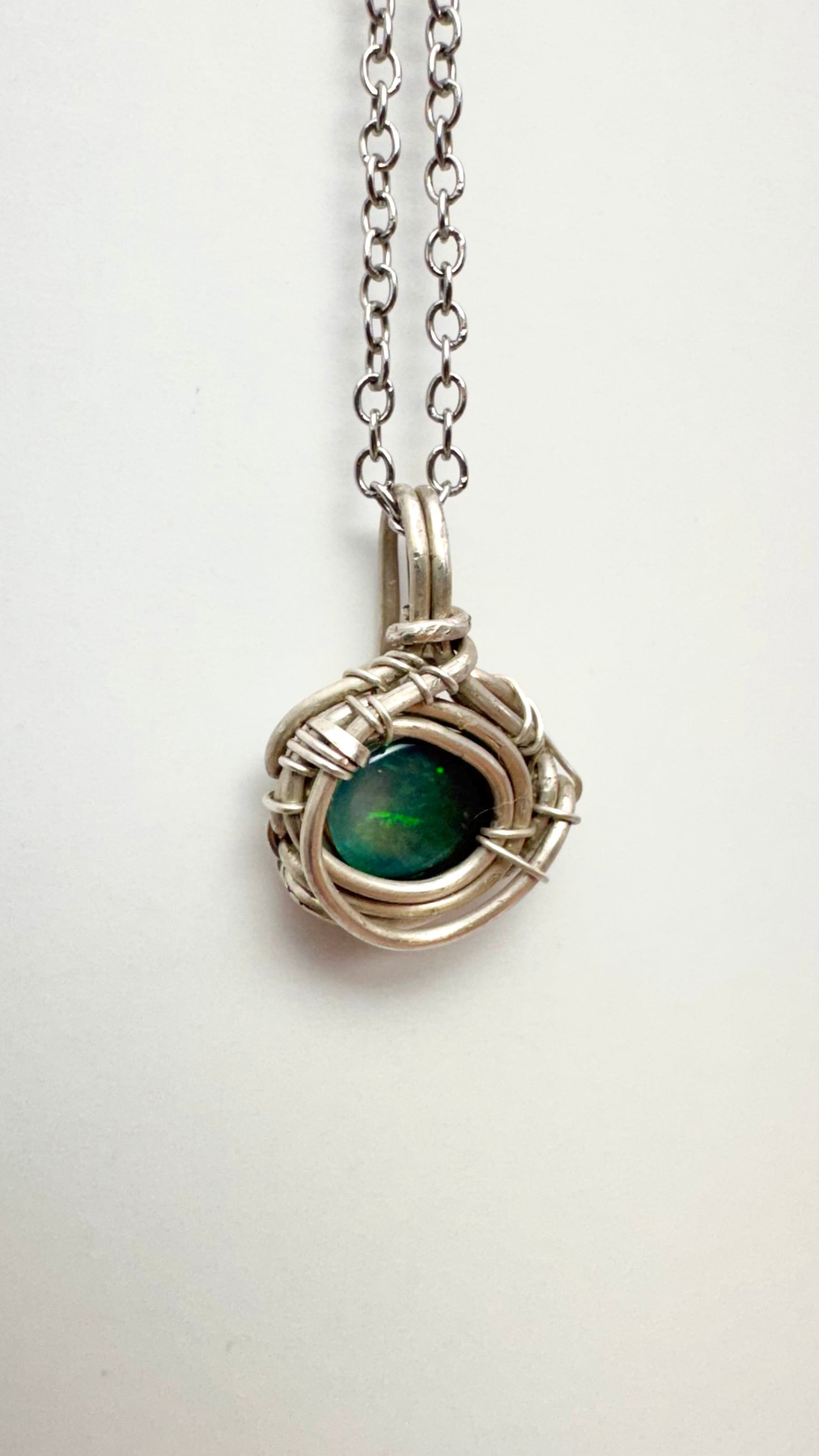 Ópalo negro Etíope Wire Wrap