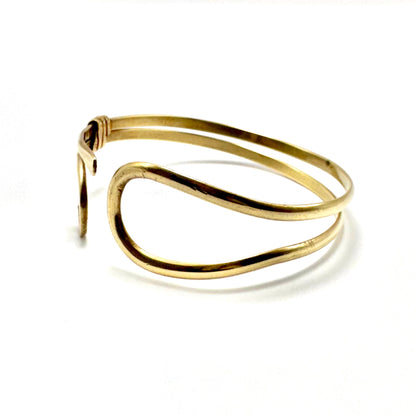 Pulseras de latón ajustables